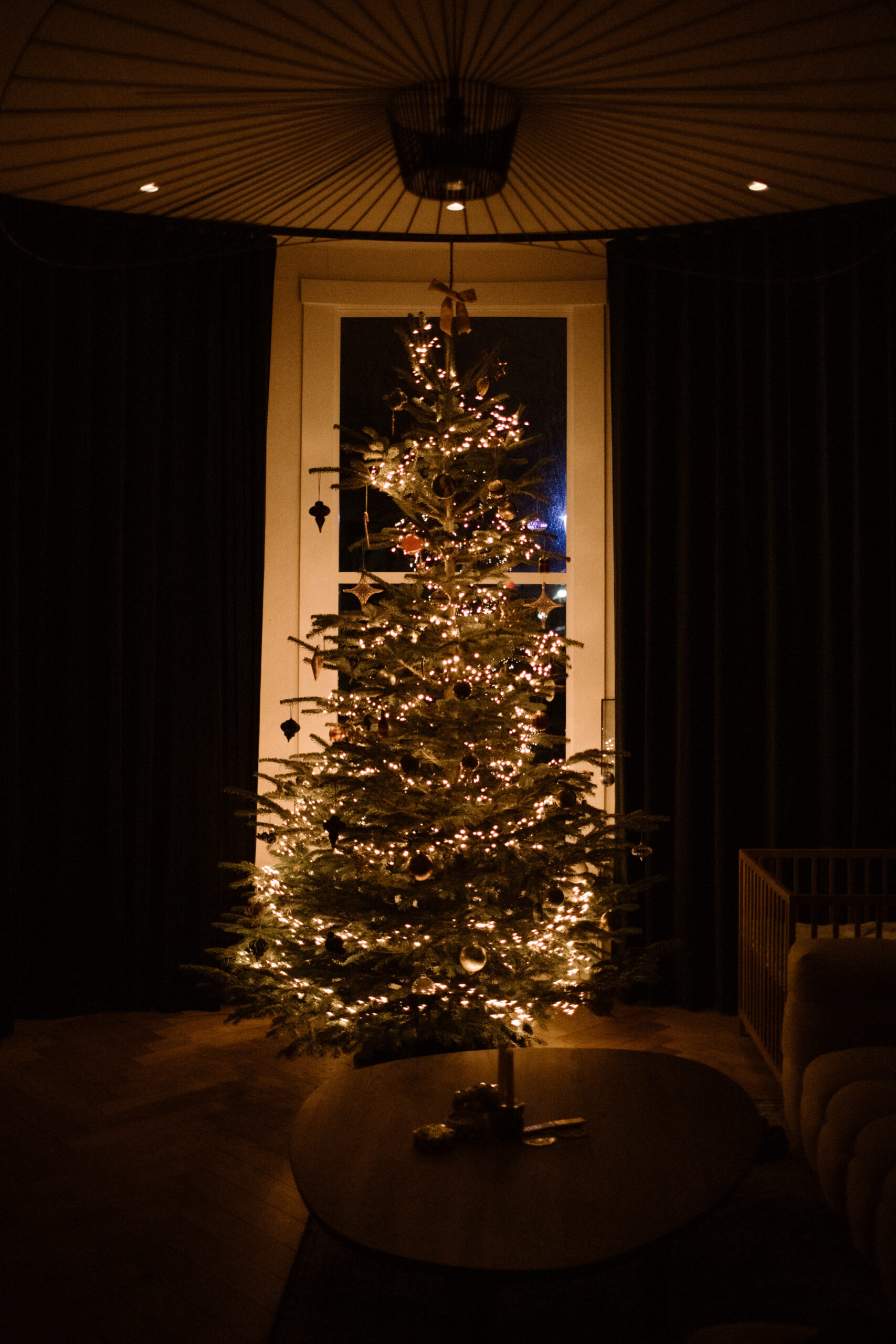 geboortefotograaf, kerstgeboorte, kerstboom